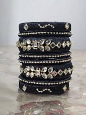 White & Navy – Front